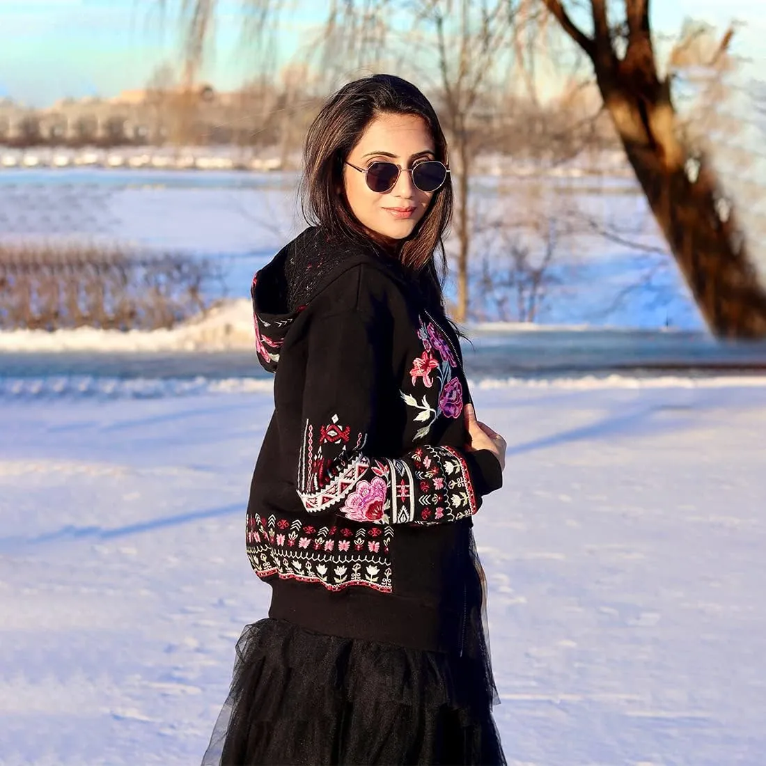 AK Women's Full Zip Long Sleeve Embroidered Sweatshirt Floral Boho Embroidered Mexican Hoodie Fall Winter Coat Tops Jackets