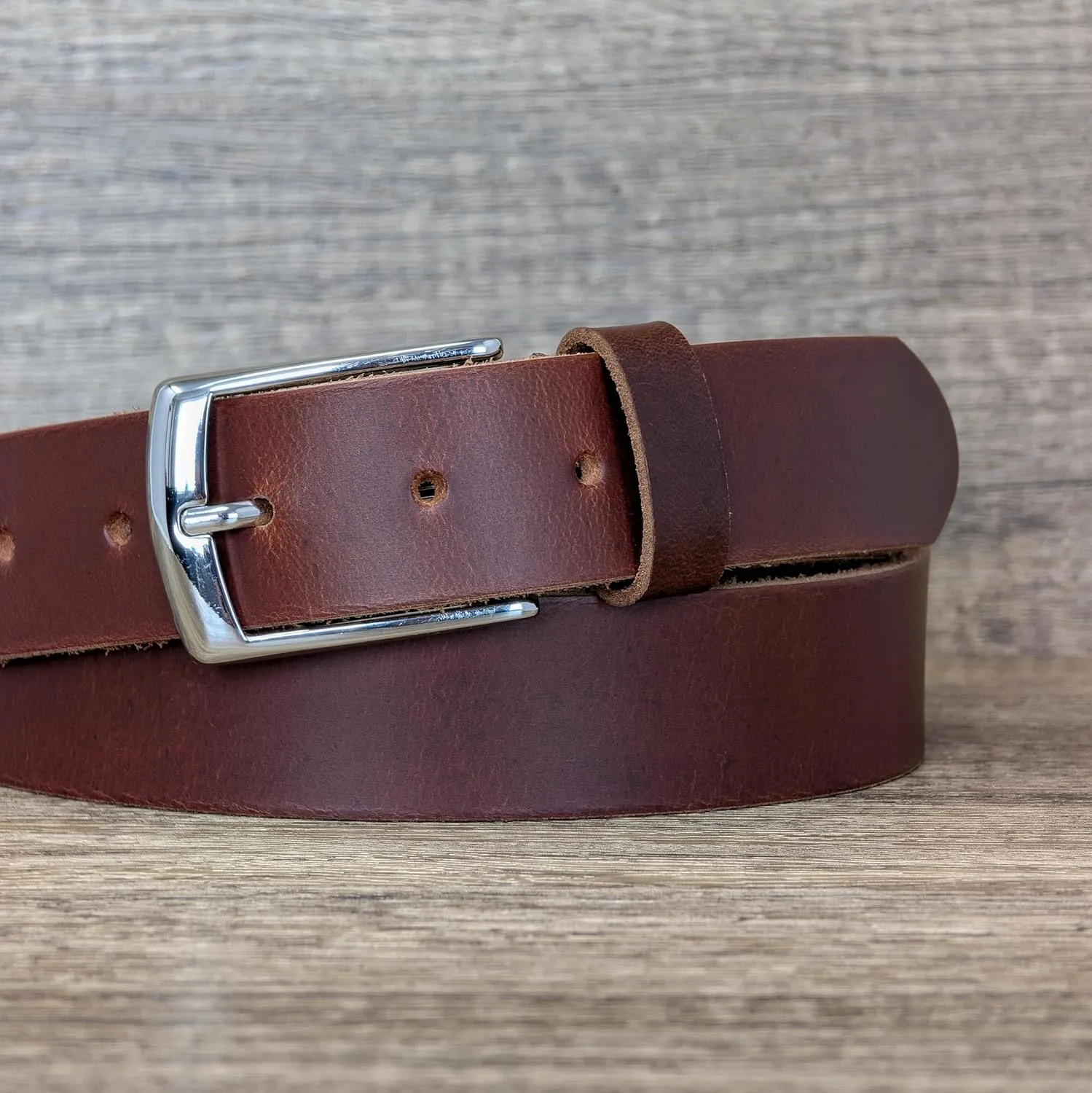 Ashford Ridge Made in England 34mm Full Grain Leather Belt with Classic Buckle