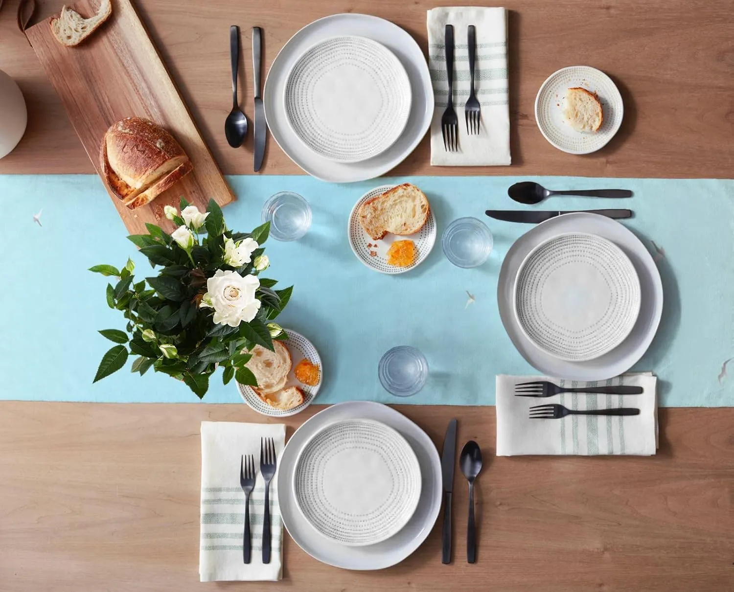 Beach Summer Table Runner 72 Inches Long - Blue Sky Deck Chair Starfish Shells Kitchen Dining Burlap & Cotton Tablerunner for Small/Round/Square/Wedding/Coffee/Dining Table Party Home Dﾃｩcor 14x72