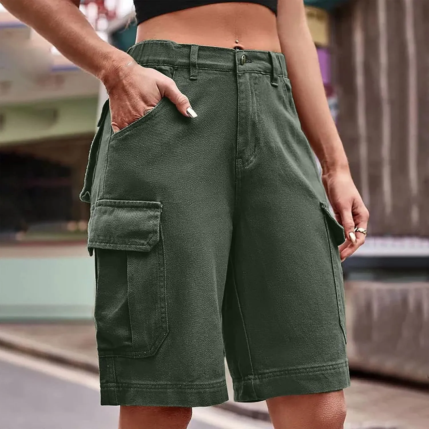 Cargo Shorts for Women Trendy Elastic High Waisted Knee Length Shorts Loose Casual Outdoor Summer Shorts with Pockets