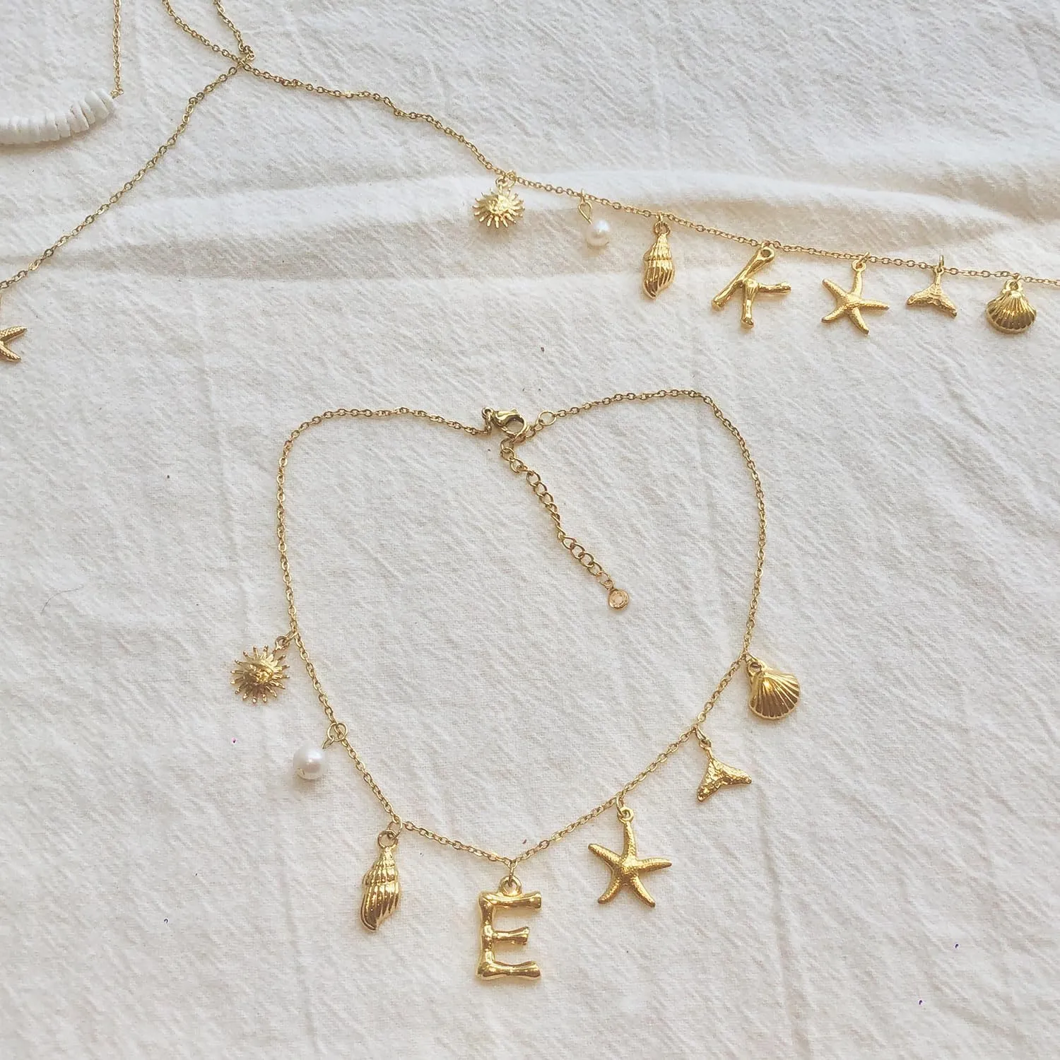 Charm Necklaces for Women, Trendy Boho 14K Gold Plated Initial Necklace Starfish Pearl SeaShells Shell Sun Pendant Choker Necklace Summer Beach Jewelry for Women Gift