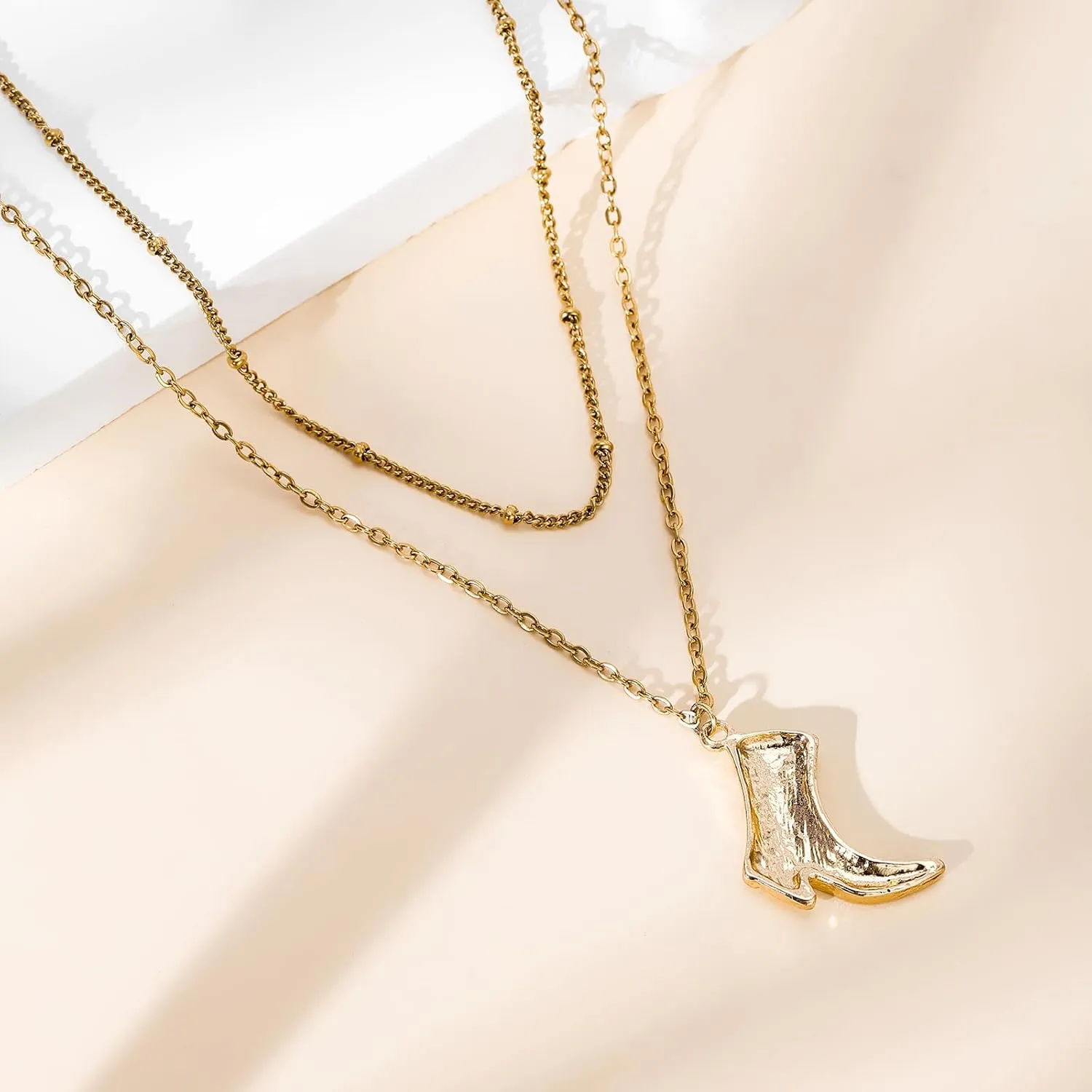 Coastal Cowgirl Charm Necklace Choker Gold Shell Starfish Beach Charm Necklace Trendy Jewelry for Women