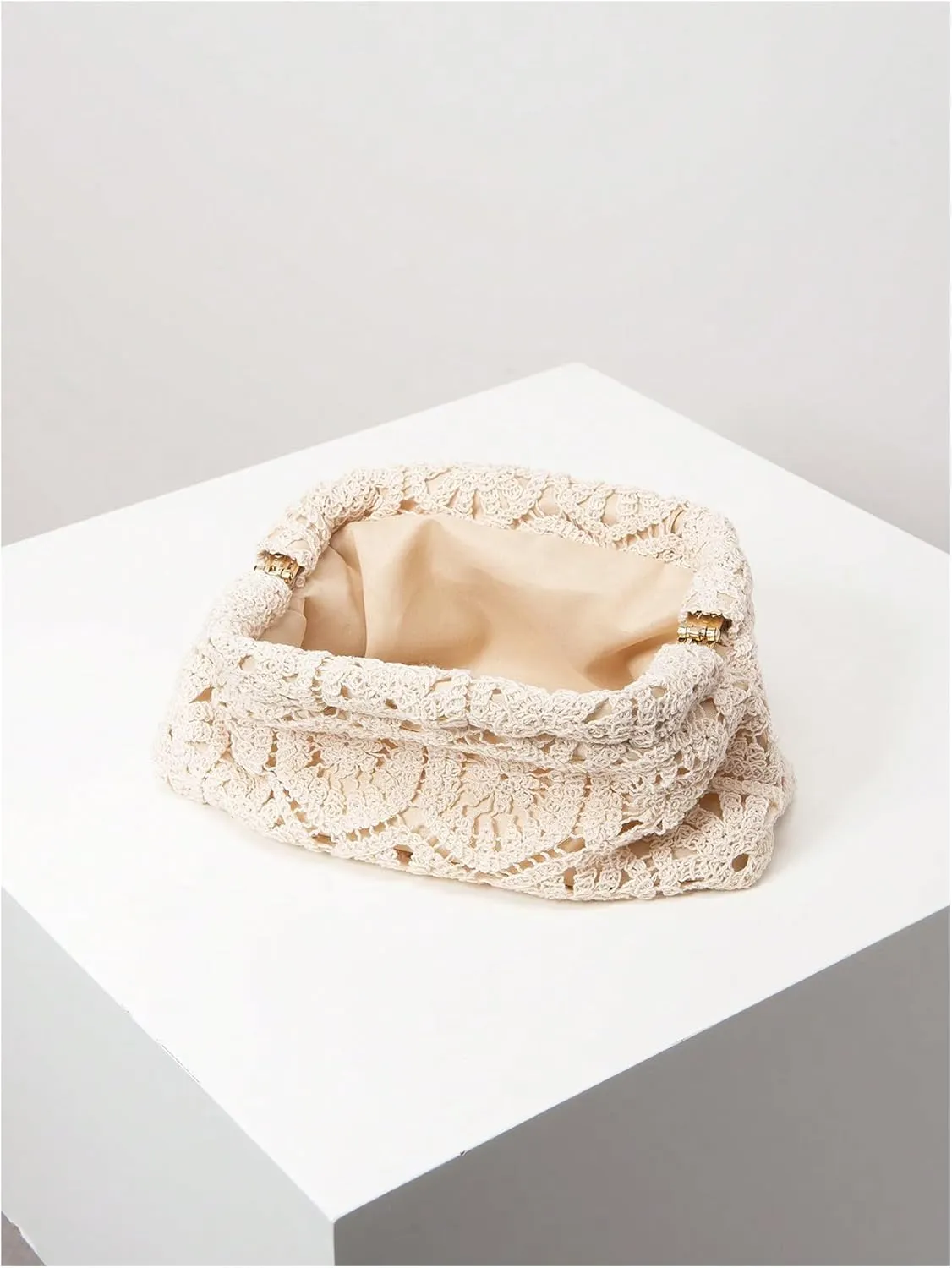 GORGLITTER Women's Crochet Purses Wedding Prom Summer Beach Bag Dumpling Cloud Evening Clutch Purses
