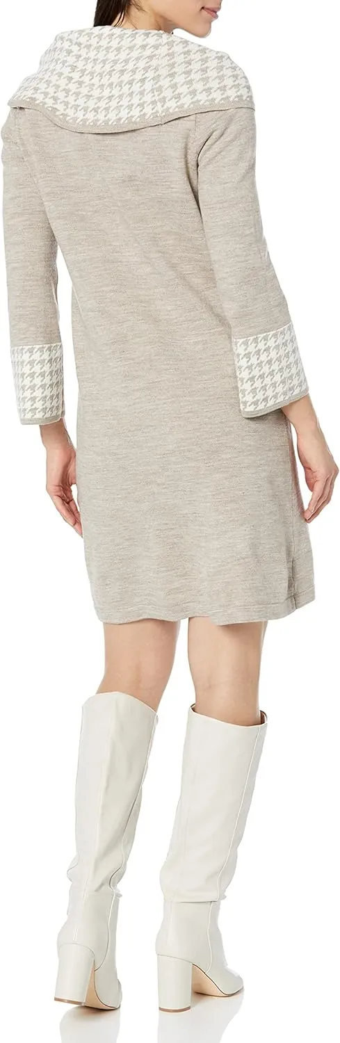 Jessica Howard Women's Plus Houndstooth Print Sweater Shift Mini Dress with ¾ Sleeves