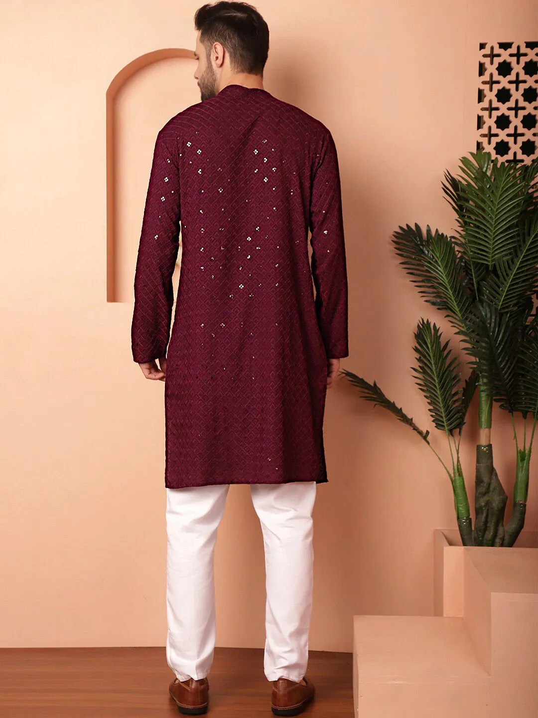 Jompers Ethnic Motifs Embroidered Regular Sequinned Kurta with Pyjamas