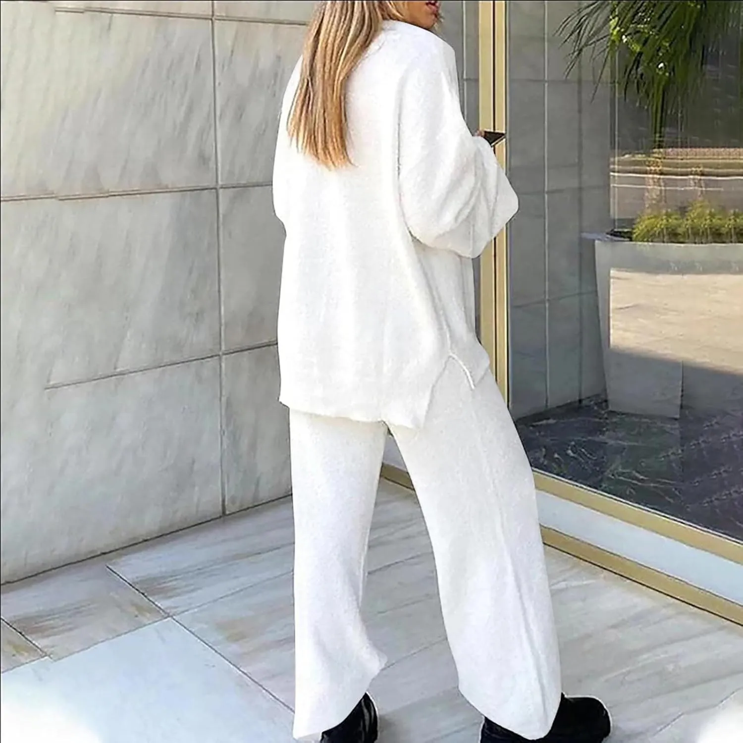Lastesso Lounge Sets for Women Casual Size Fuzzy V Neck Two Piece Sets Soft Solid Trendy Loungewear Pajama Sets