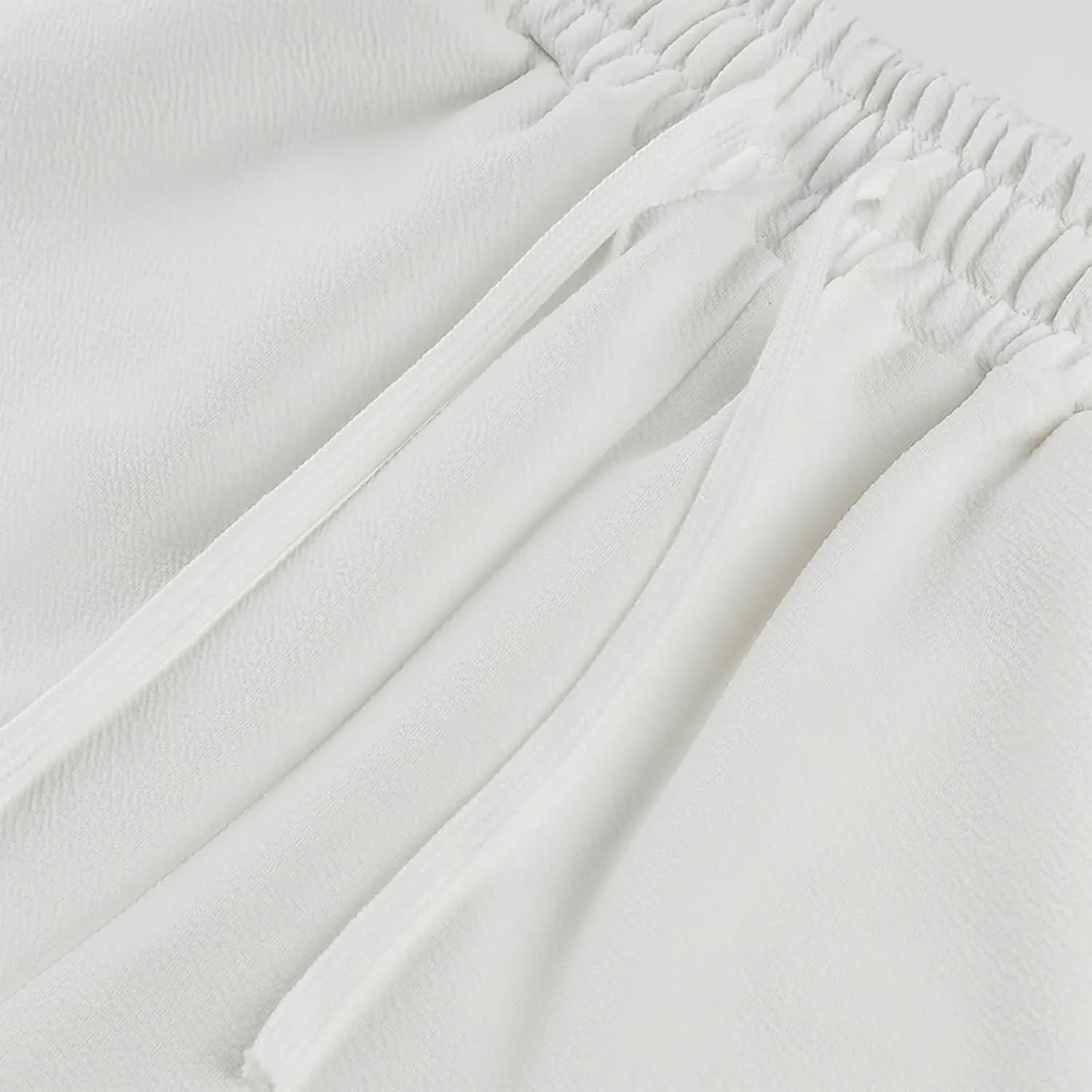 Lastesso Mens Shorts Running Quick Dry Shorts Drawstring Lightweight Pants with Pockets Casual Low Rise Workout Shorts