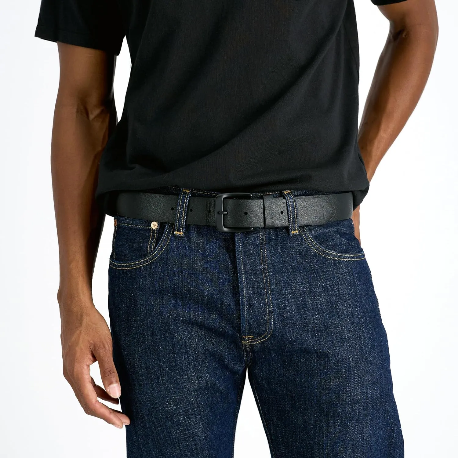 Levi’s Men’s Casual Everyday Leather Jean Belt