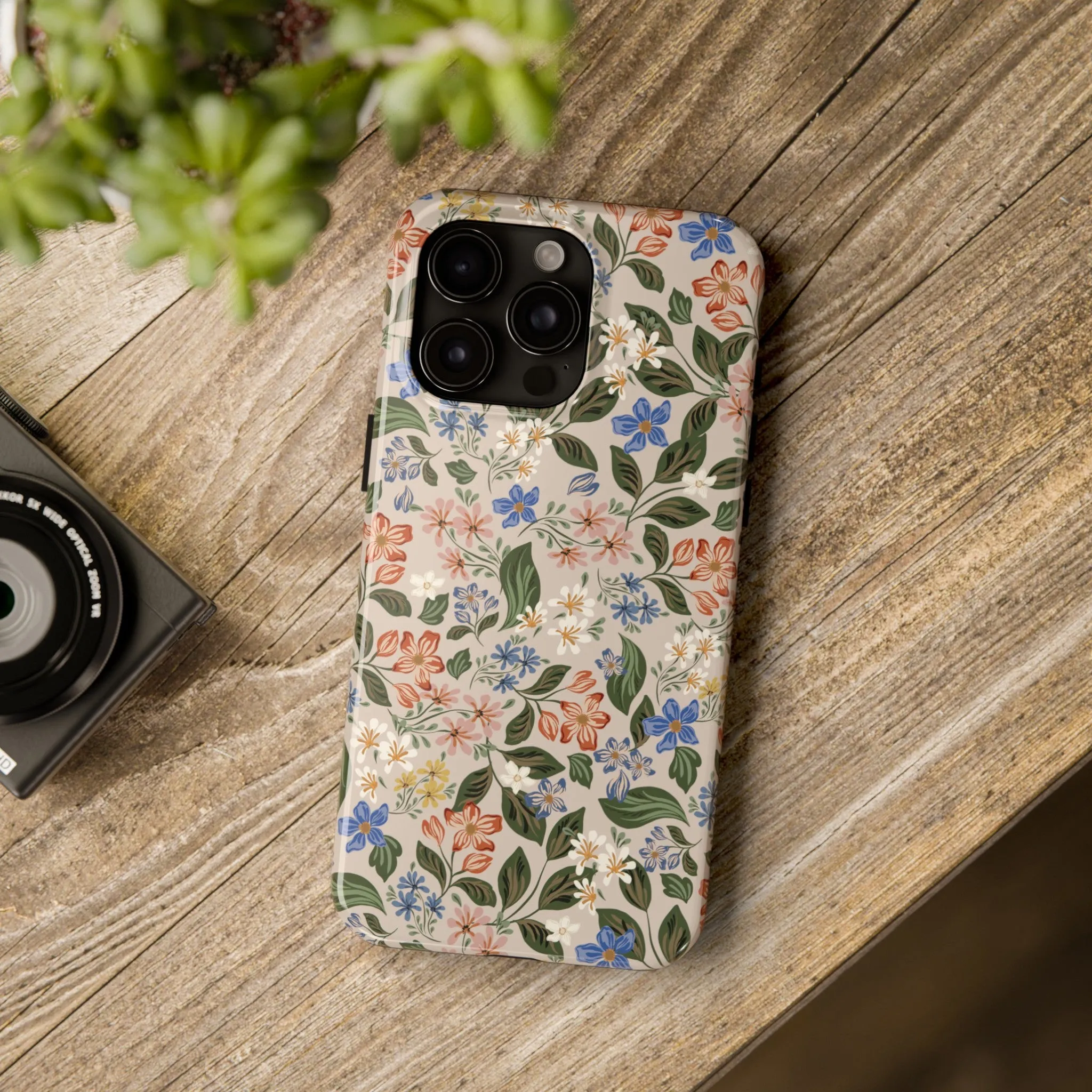 Lisabetta Cream - iPhone 15 Pro Max Case