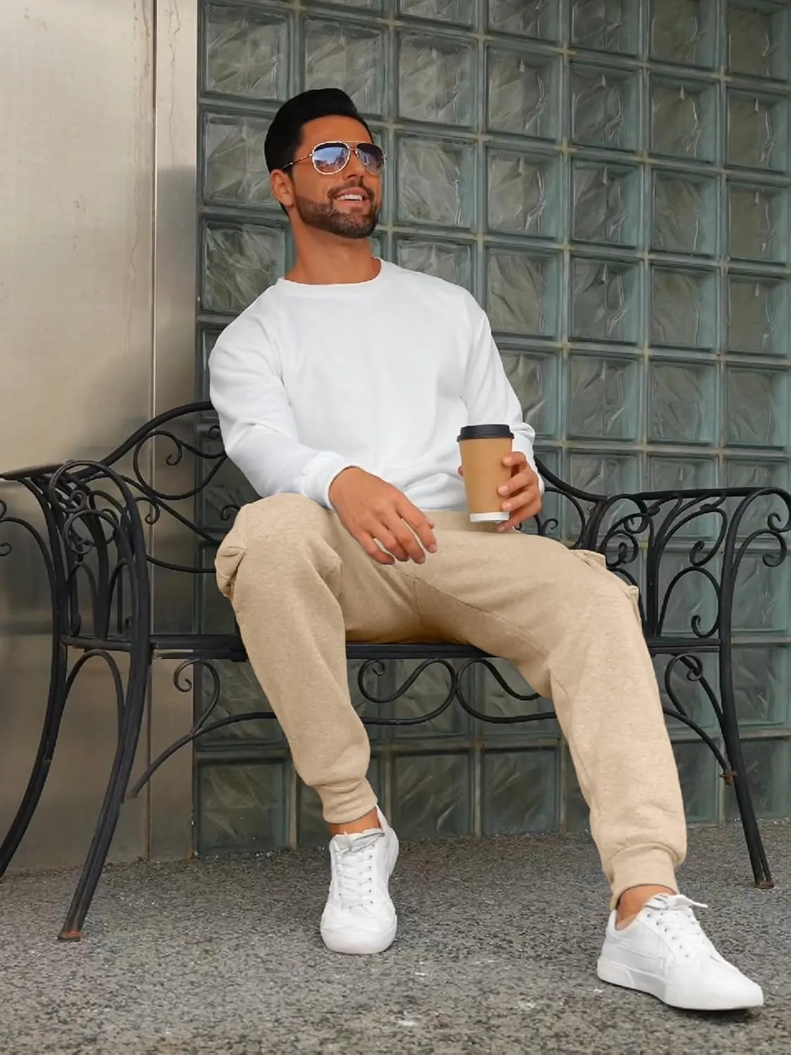 Mens Fleece Cargo Sweatpants Heavyweight Elastic Waist Pants with Pockets Baggy Drawstring Jogger Pants