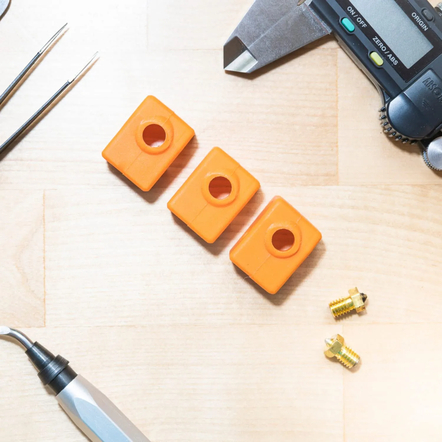 Prusa Mini Mini  Heat Block Orange Silicone Sock X by levendig | dsgn [3-Pack] - Insulate & Protect Your 3D Printer Hot End Nozzle | Custom Screw Holes | Prevent Damage