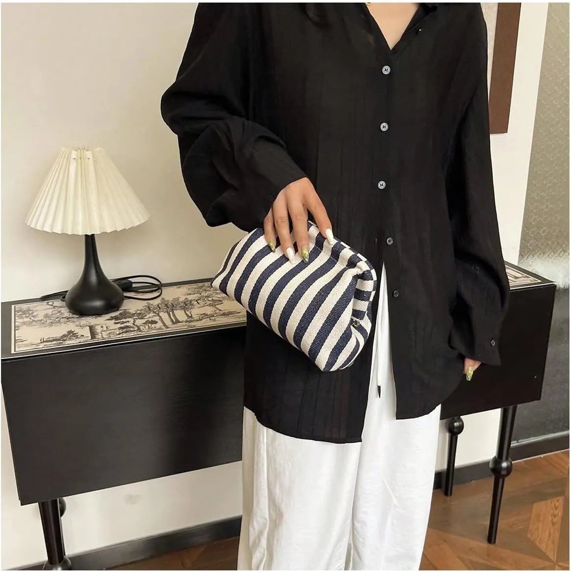 QWINEE Women's Crochet Purse Striped Woven Purse Colorblock Clutch Summer Beach Bags