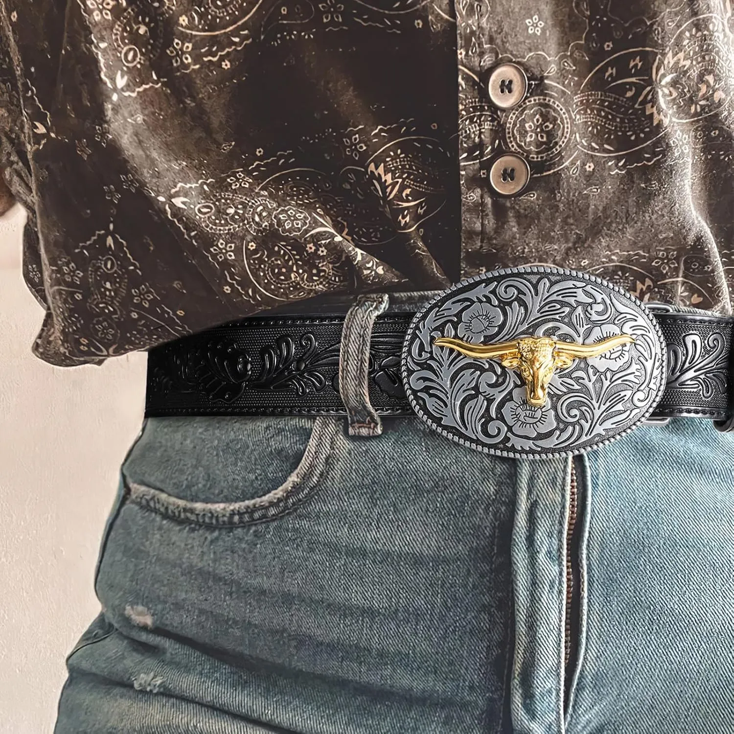 SANSTHS Western Belt Cowboy Belts for Men Women, Western Leather Belts Bull Buckle Belt Embossed Leather Belt for Jeans