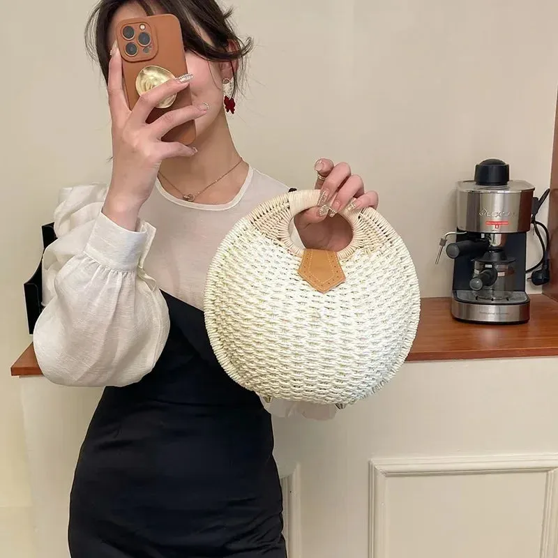 Shell Rattan Tote Bag Fashion Summer Female Shoulder Handbags Large Capacity Shopping Basket Beach Tote Straw Bag Women Purses