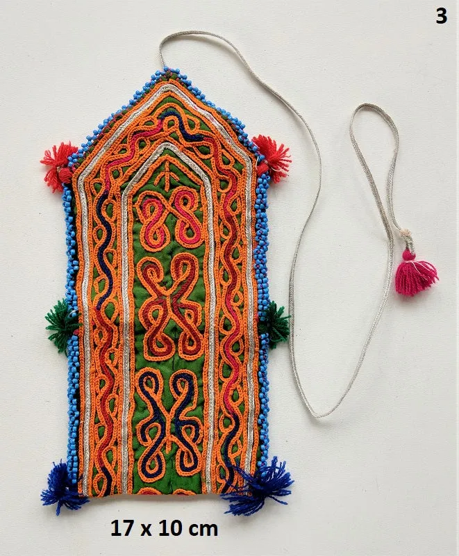 Vintage Banjara pouch - travel wallet - wallet - purse with embroidery and tassel