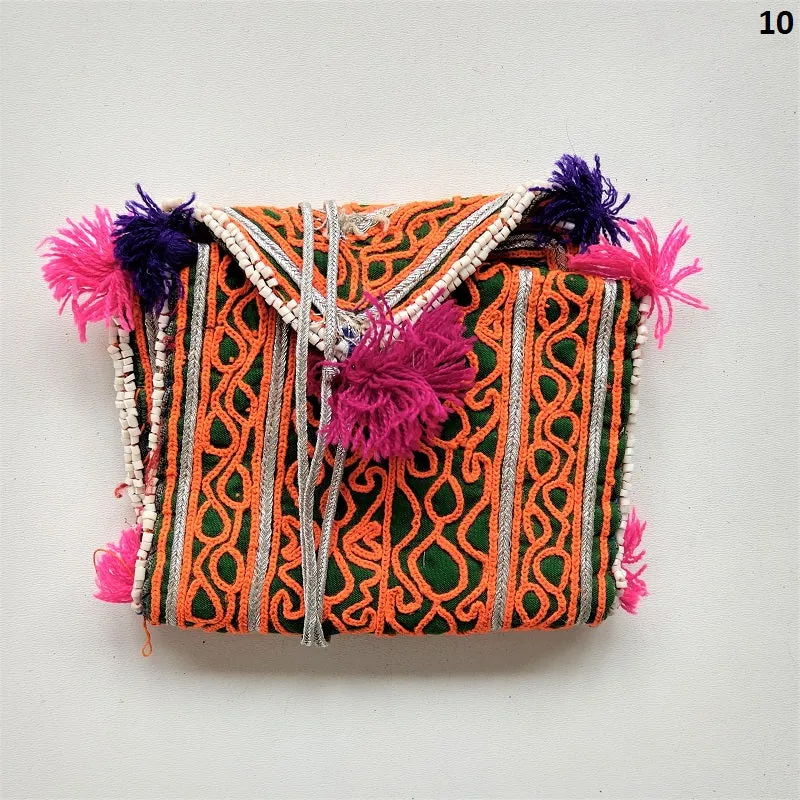 Vintage Banjara pouch - travel wallet - wallet - purse with embroidery and tassel