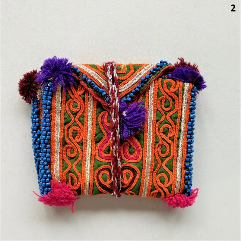 Vintage Banjara pouch - travel wallet - wallet - purse with embroidery and tassel