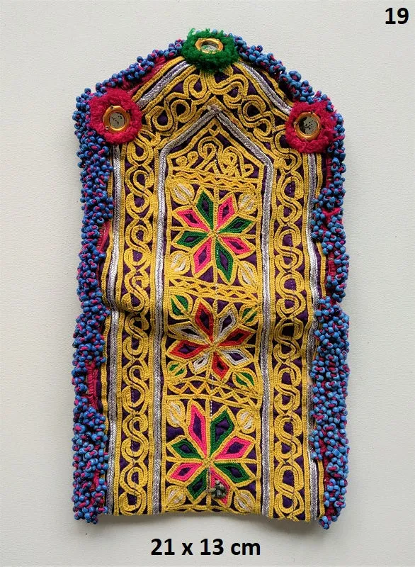 Vintage Banjara pouch - travel wallet - wallet - purse with embroidery and tassel