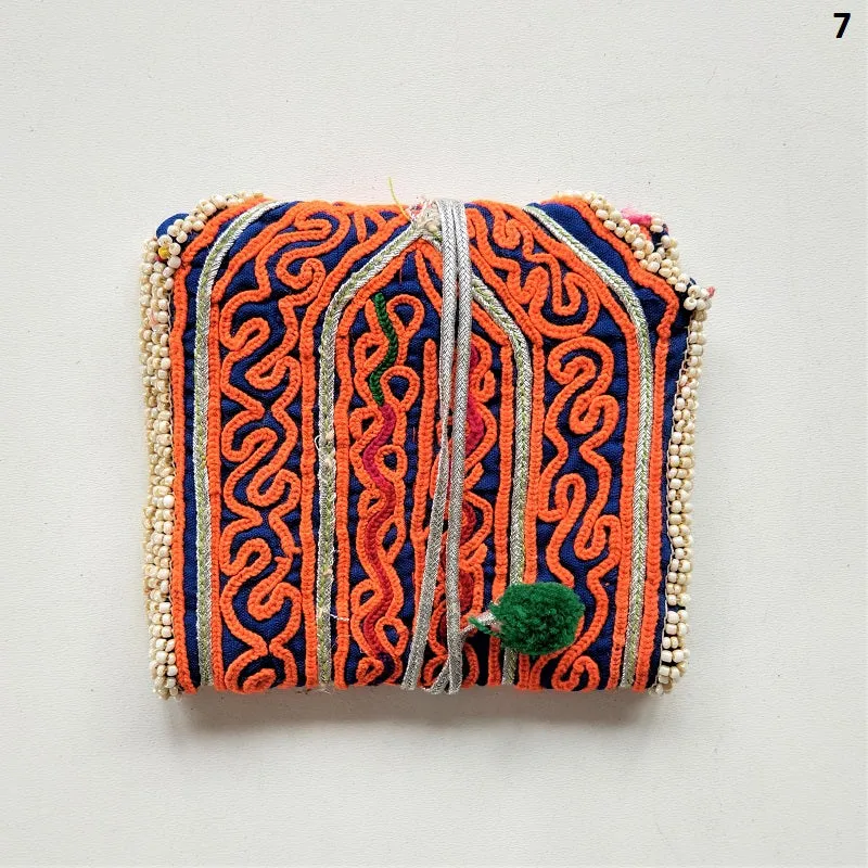 Vintage Banjara pouch - travel wallet - wallet - purse with embroidery and tassel