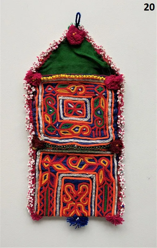 Vintage Banjara pouch - travel wallet - wallet - purse with embroidery and tassel