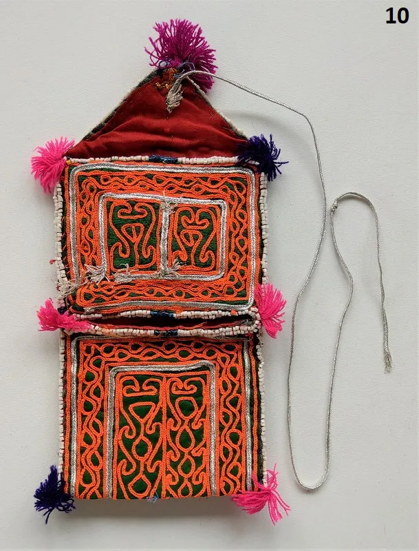 Vintage Banjara pouch - travel wallet - wallet - purse with embroidery and tassel