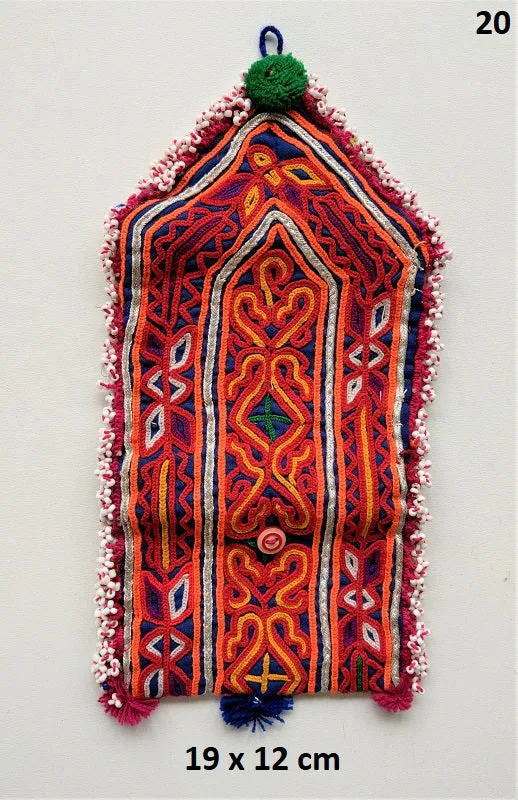 Vintage Banjara pouch - travel wallet - wallet - purse with embroidery and tassel