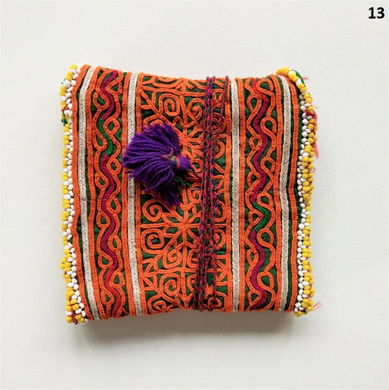 Vintage Banjara pouch - travel wallet - wallet - purse with embroidery and tassel