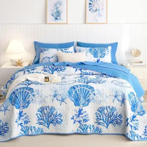 Wake In Cloud - Coastal Quilt Set, Nautical Ocean Beach Themed Tropical Summer Patterned, Reversible Lightweight Bedspread Coverlet, 3 Pieces, Blue White, King Size