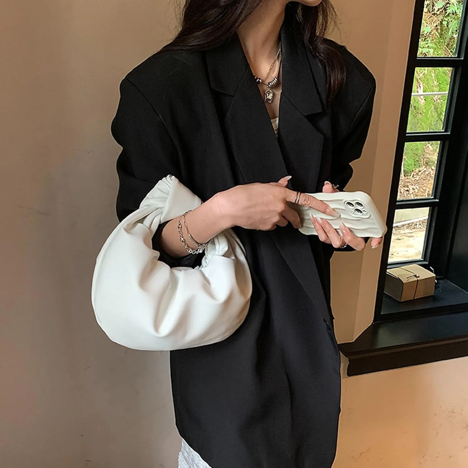 Women's Wrinkled Leather Cloud Shape Knotted Handbag Fashion Y2K Dumpling Underarm Hobo Clutch Purse for Party Shopping (White)