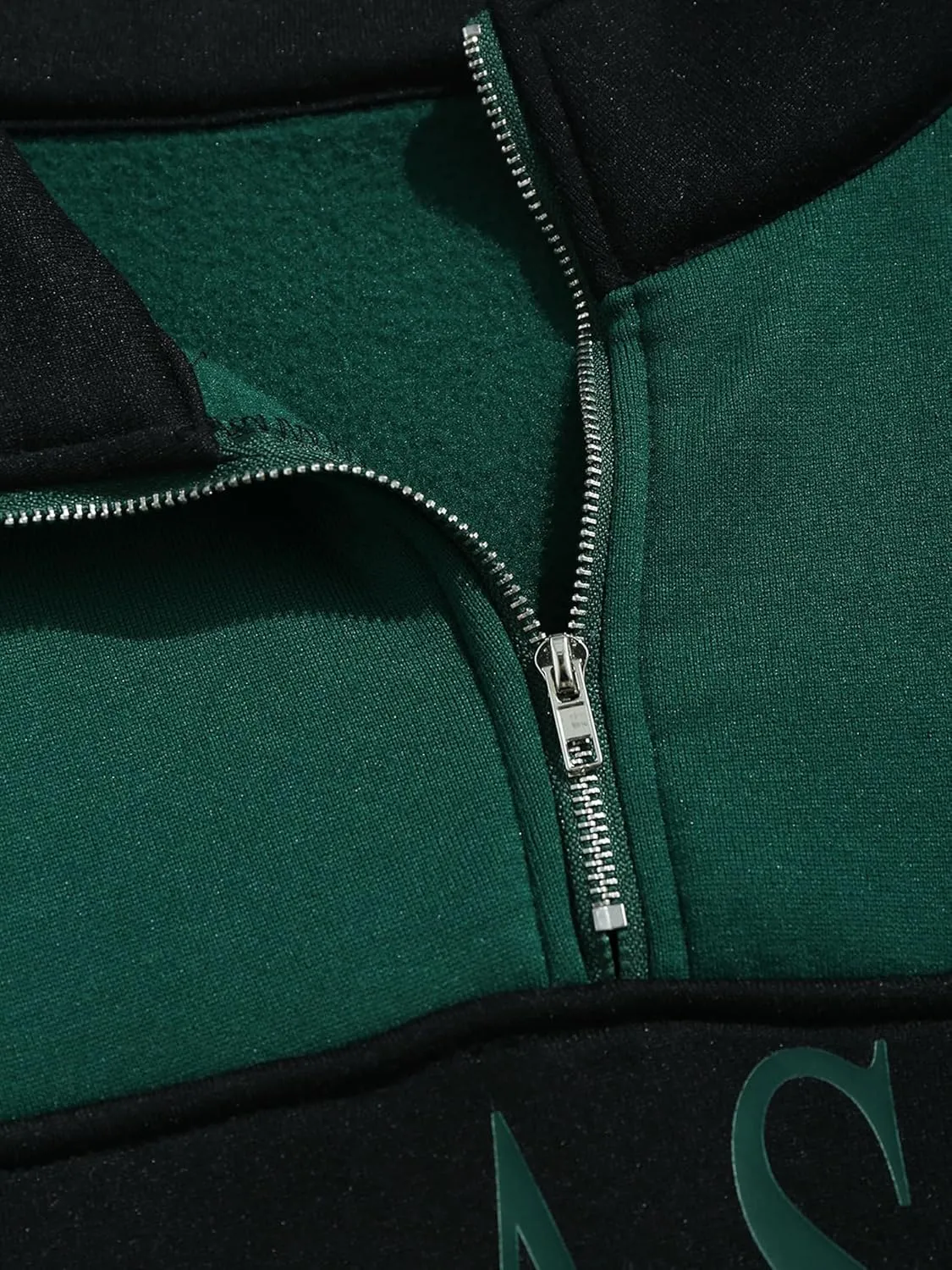 ZAFUL Men's Letters Embroidered Raglan Sleeve Quarter Zip Fleece Vintage Pullover Sweatshirt